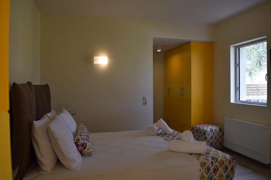 Three Stars Luxury Villas Moraitika Exteriör bild